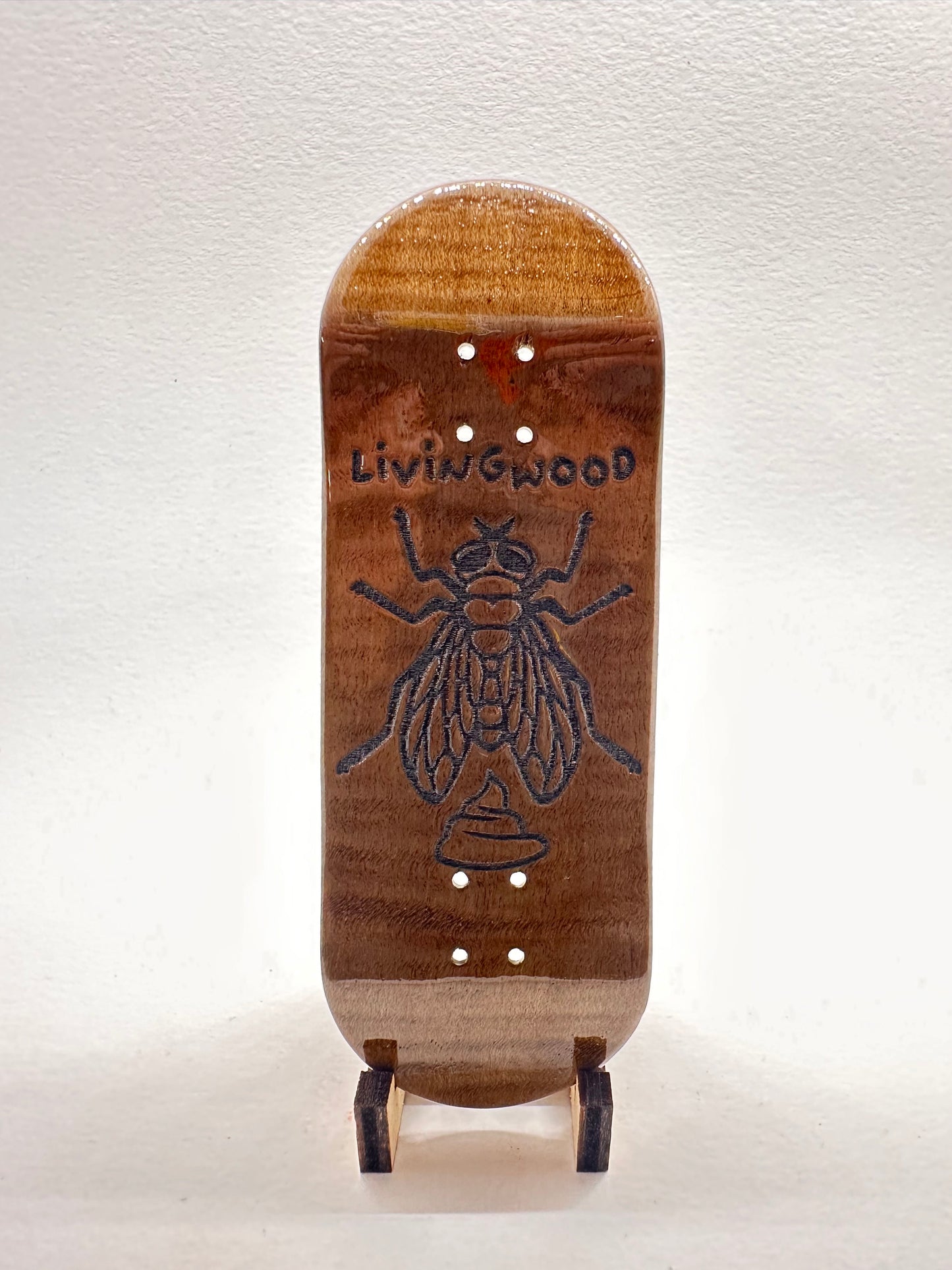 "POOPING FLY"