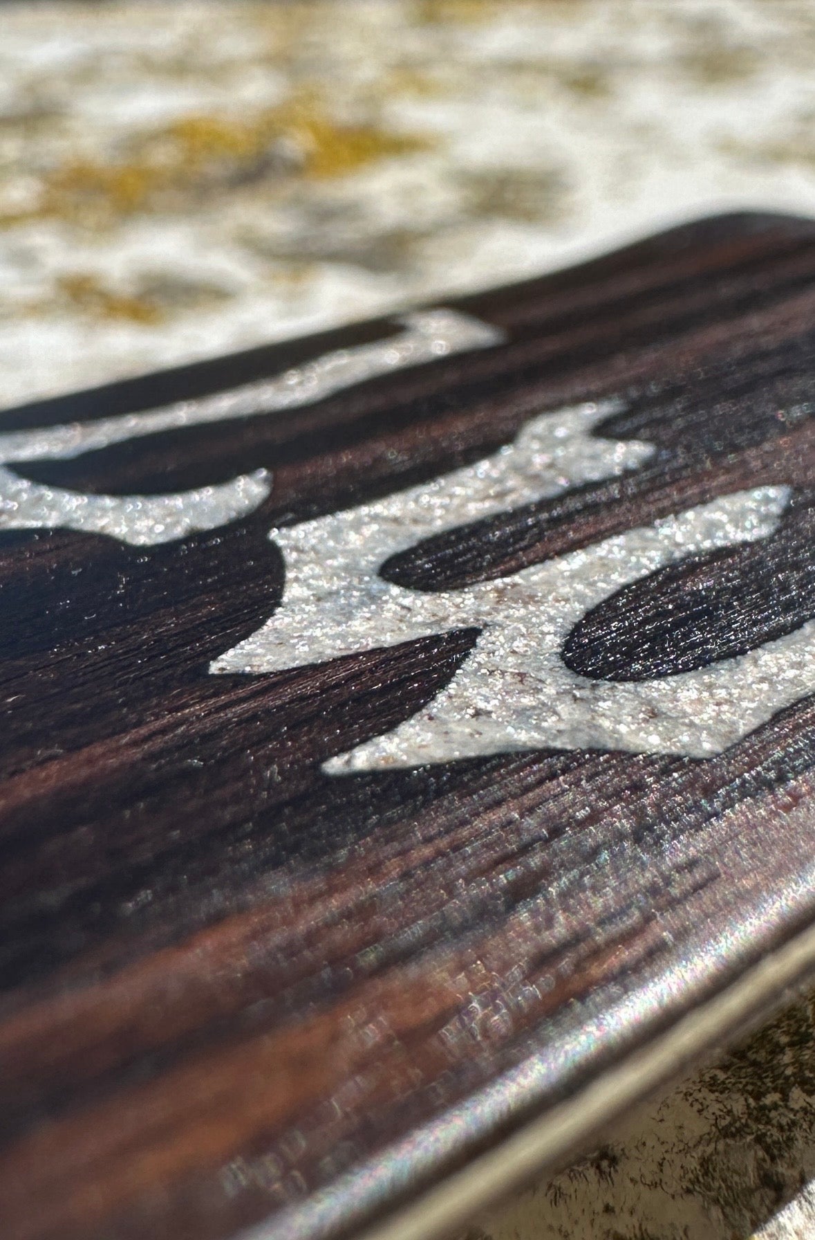 Inlay deck