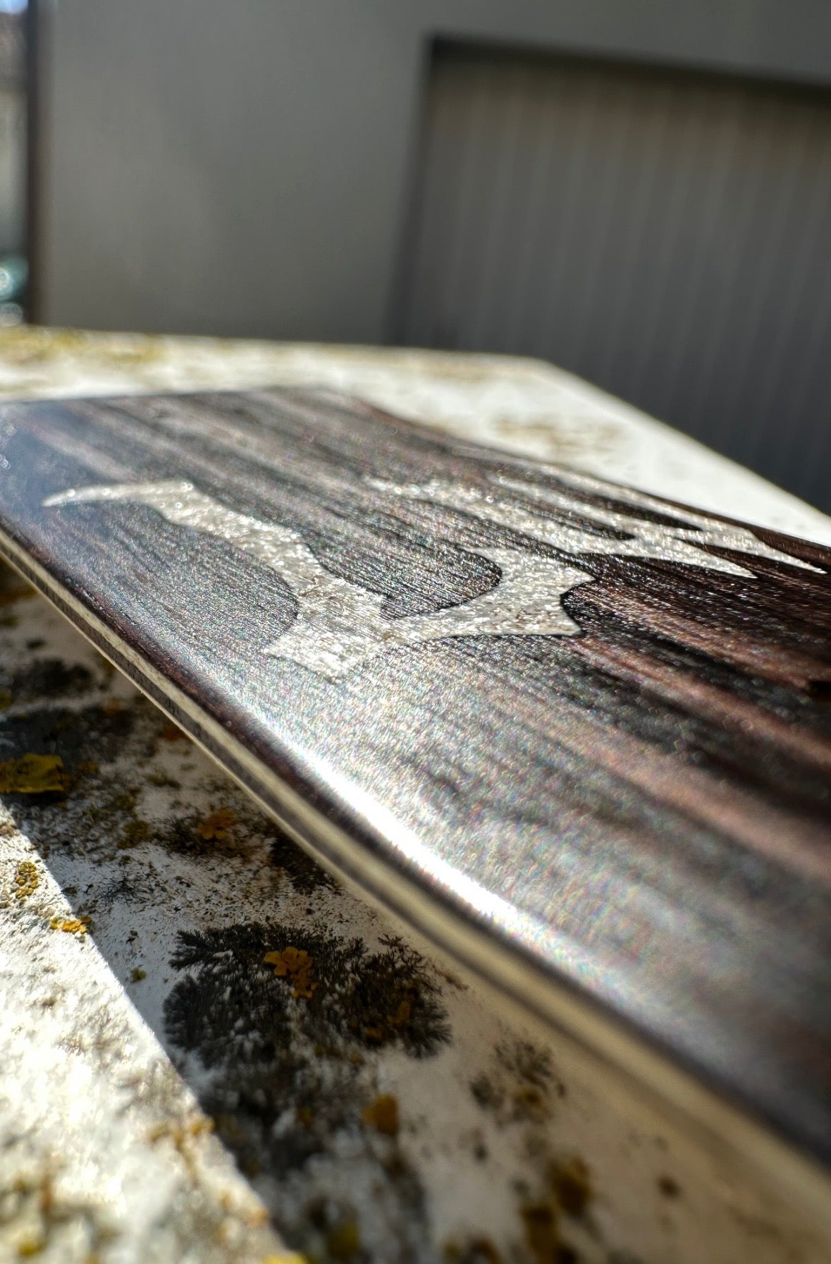 Inlay deck