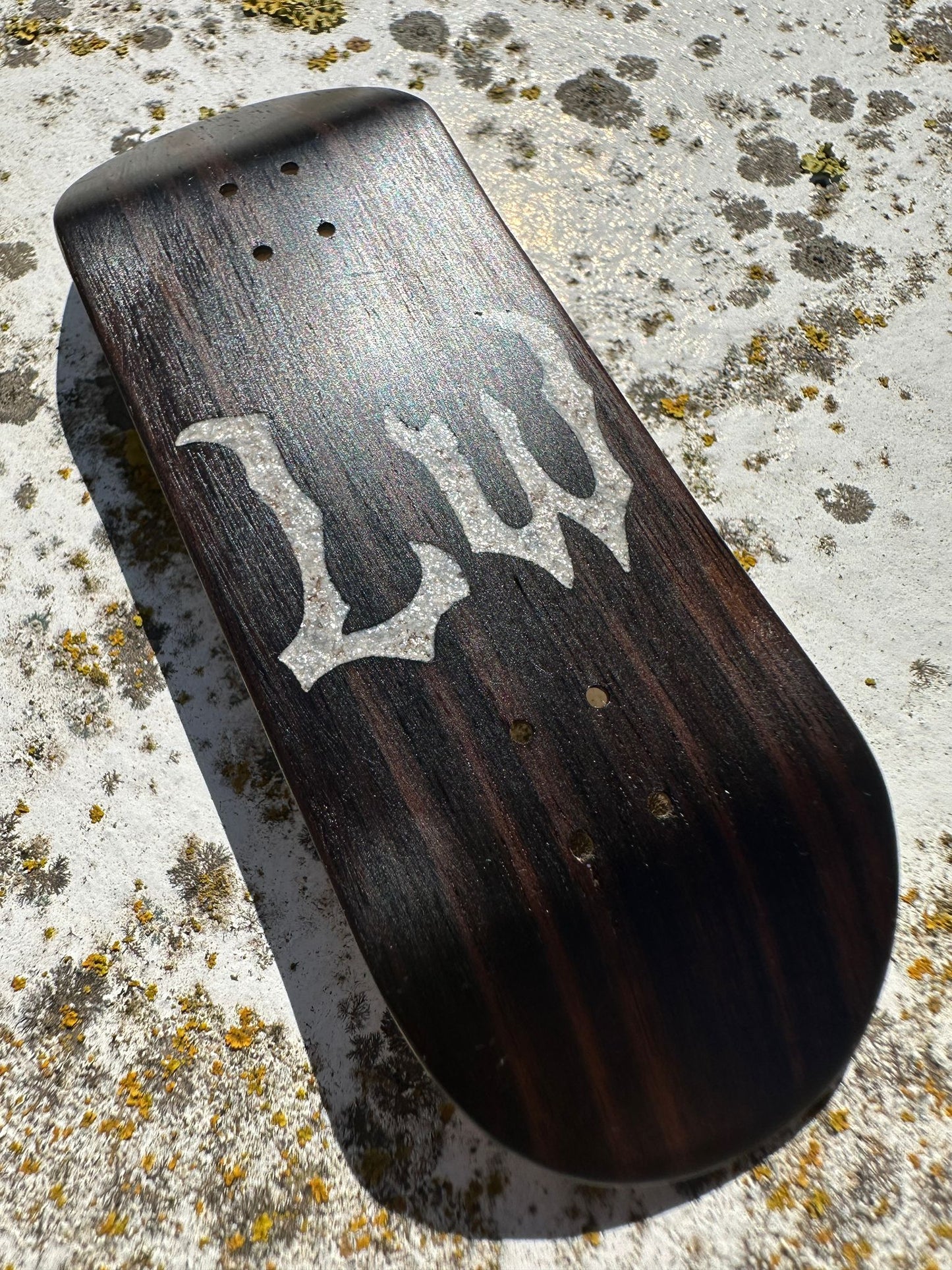 Inlay deck